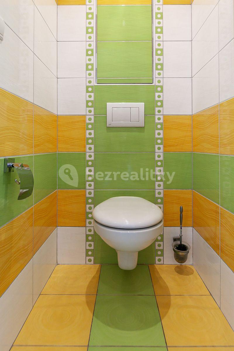 3 bedroom flat for sale, 73 m², Pejevové, Prague, Prague