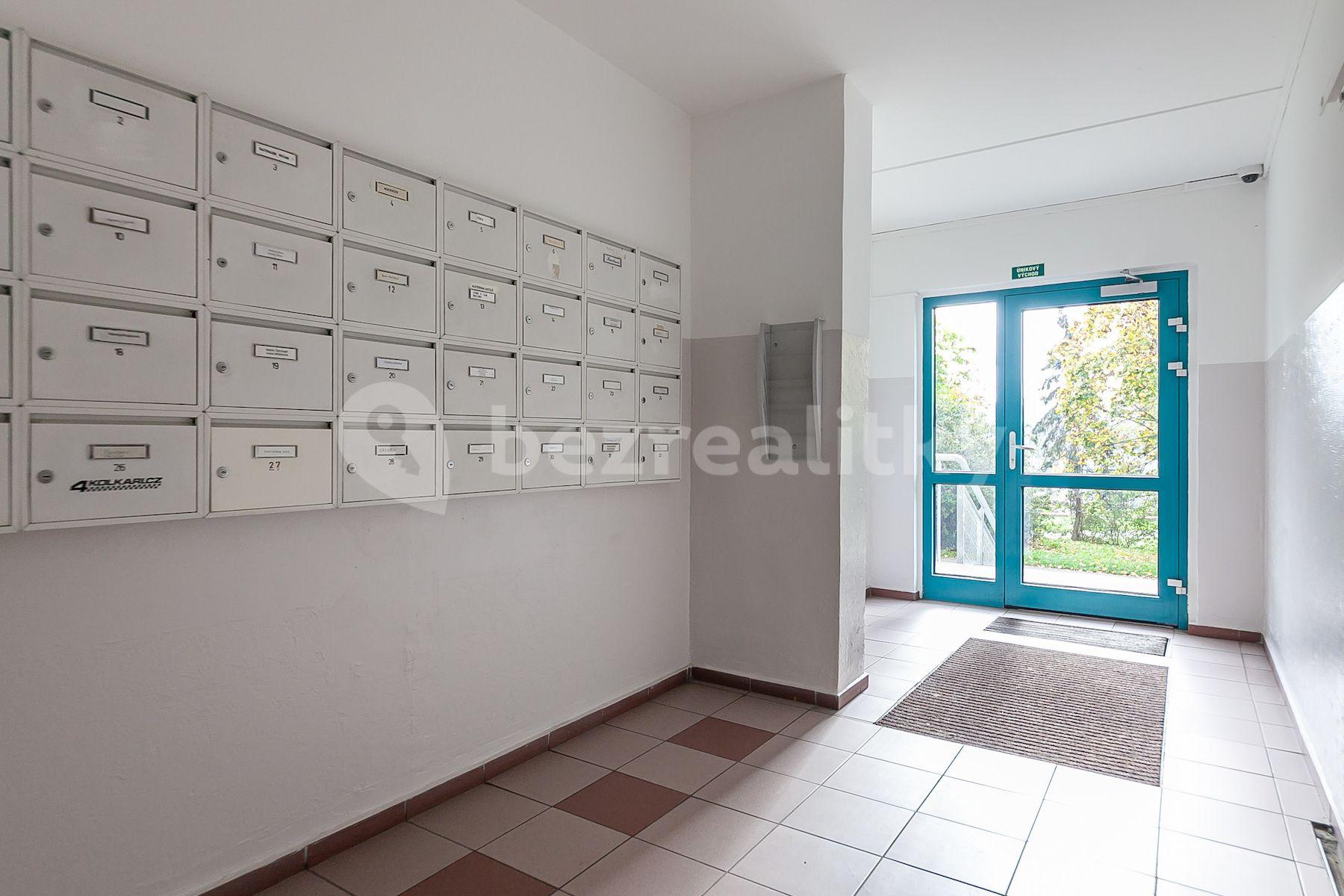 3 bedroom flat for sale, 73 m², Pejevové, Prague, Prague