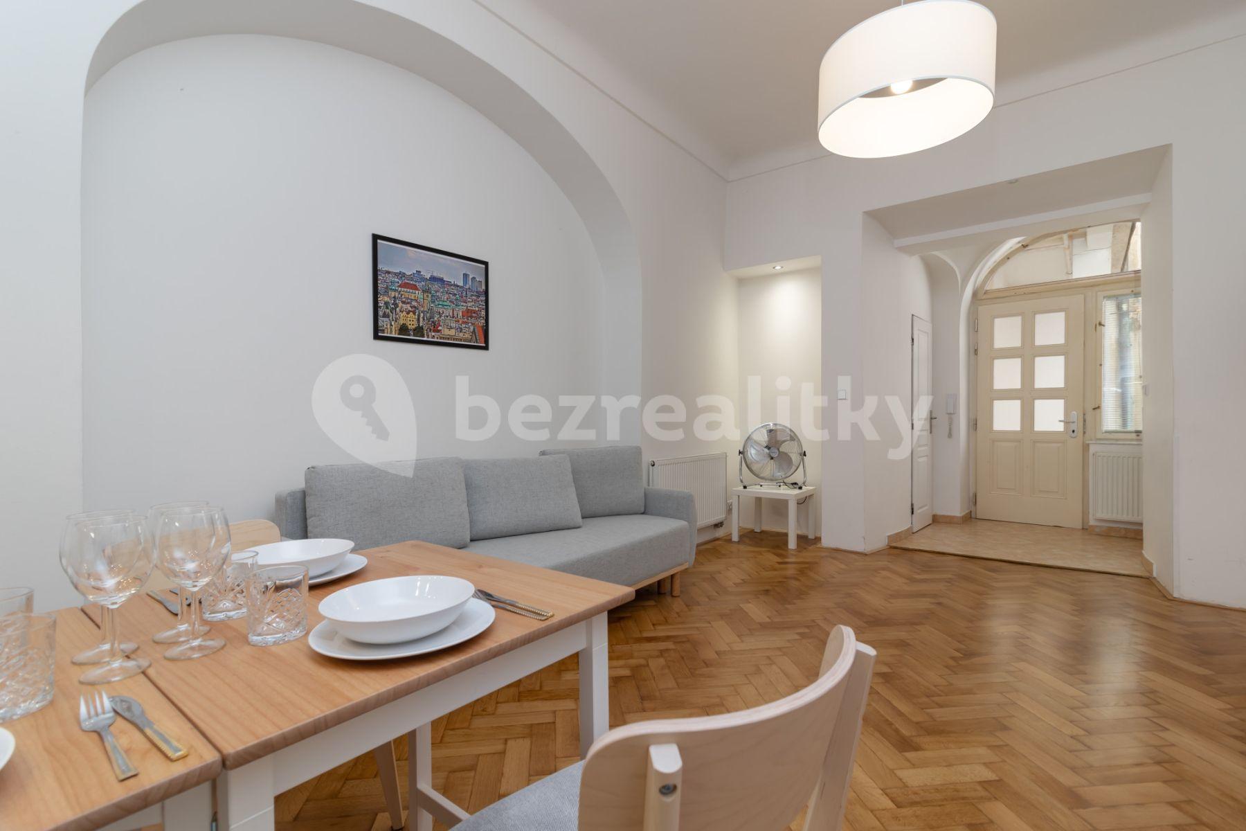 2 bedroom flat to rent, 65 m², Karlova, Prague, Prague