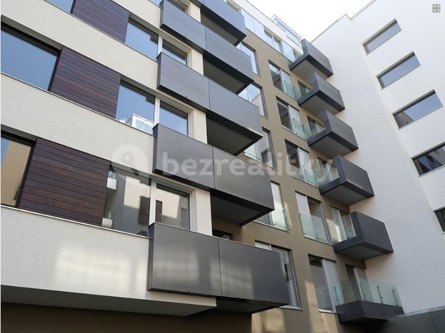 1 bedroom with open-plan kitchen flat to rent, 70 m², Prokopova, Prague, Prague