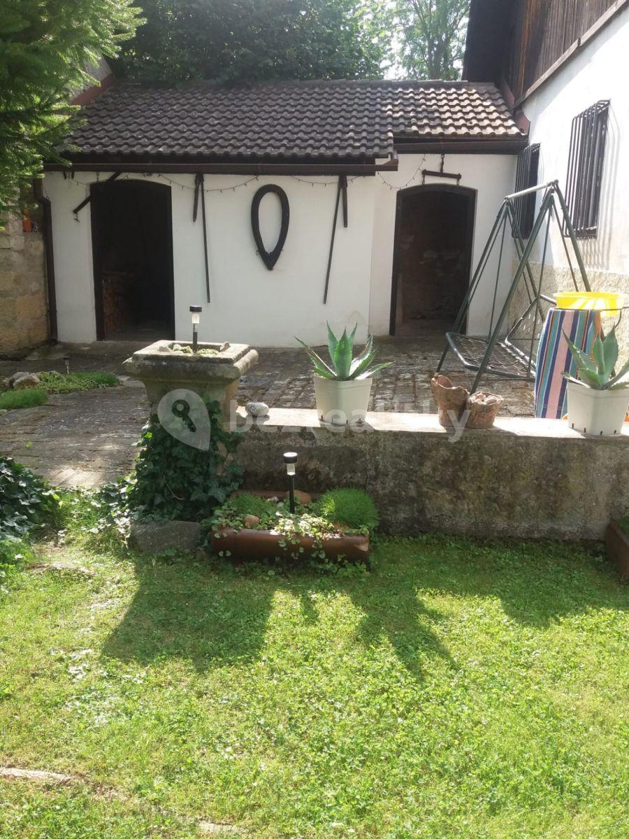 house for sale, 970 m², Liběšice, Ústecký Region