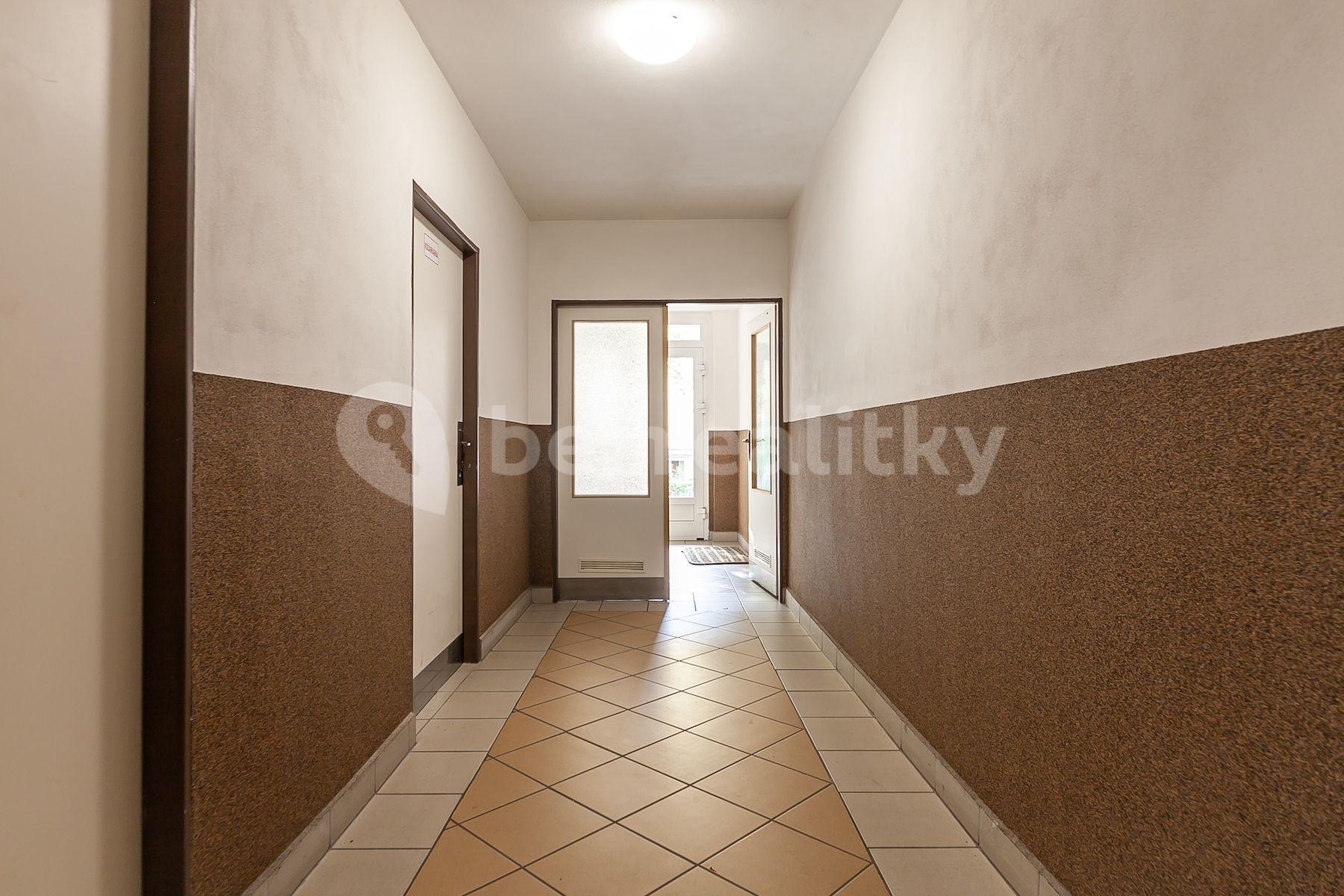 3 bedroom flat for sale, 80 m², Kopřivnická, Prague, Prague