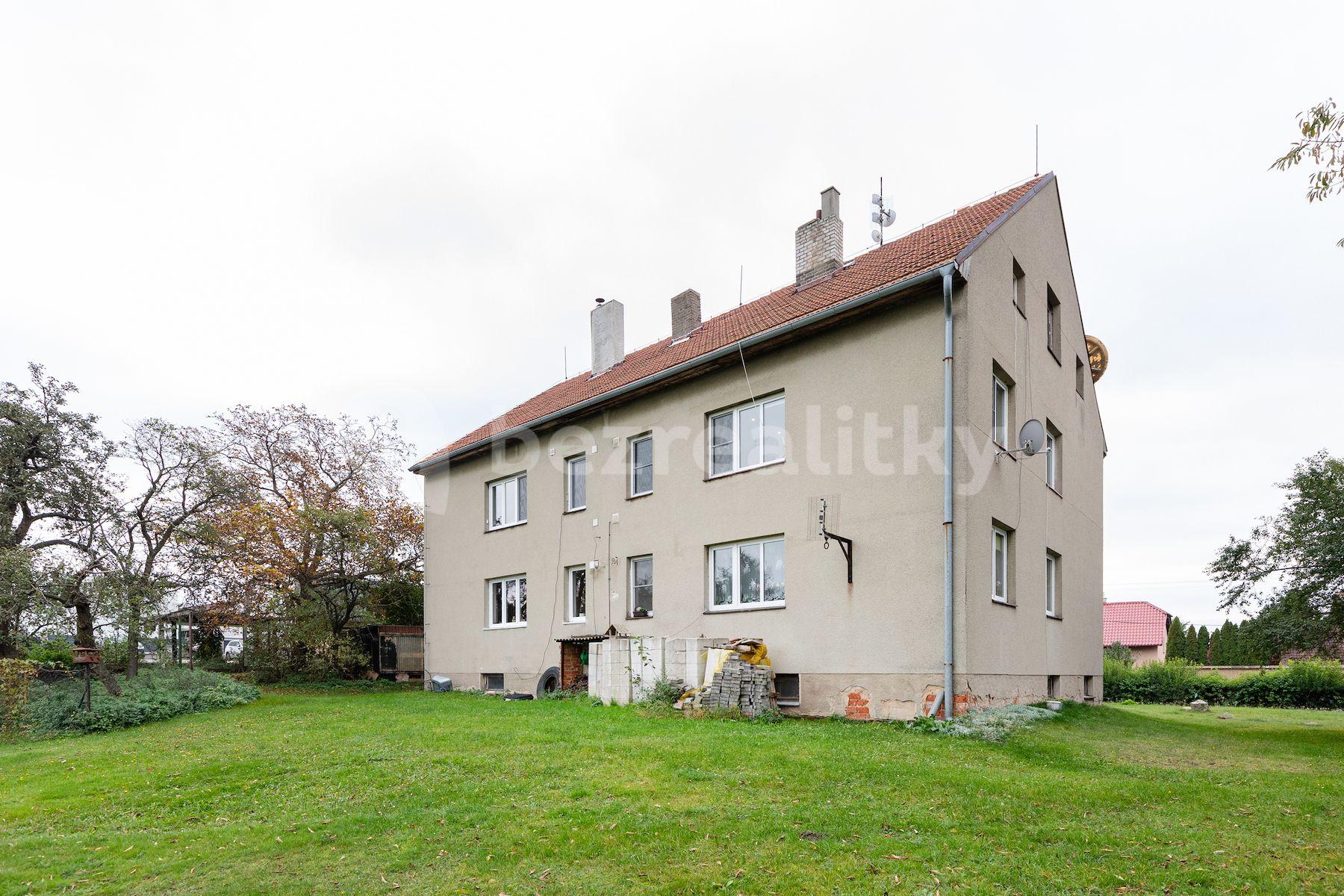 2 bedroom with open-plan kitchen flat for sale, 74 m², Sulice, Sulice, Středočeský Region