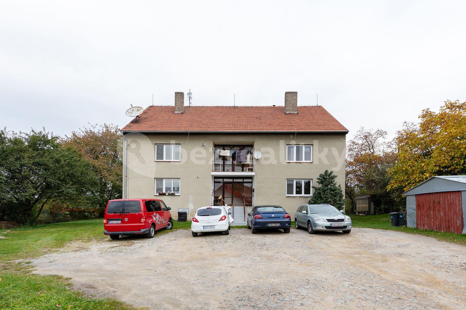 2 bedroom with open-plan kitchen flat for sale, 74 m², Sulice, Sulice, Středočeský Region