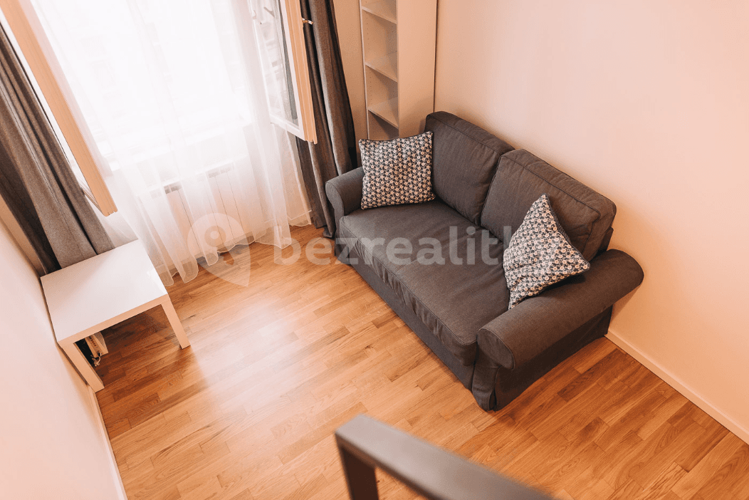 Studio flat to rent, 23 m², U Studánky, Prague, Prague