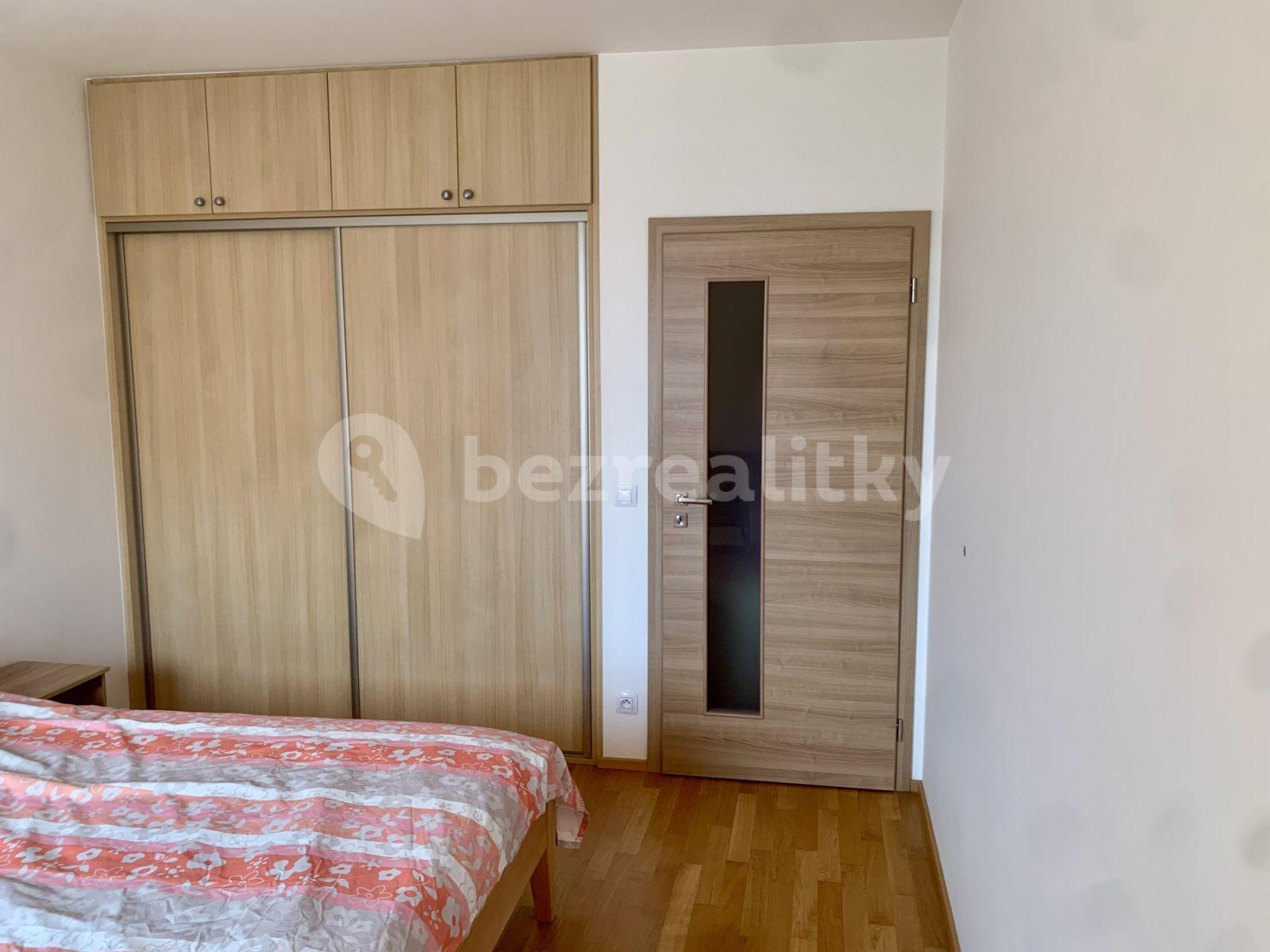 2 bedroom with open-plan kitchen flat to rent, 86 m², Nekvasilova, Prague, Prague