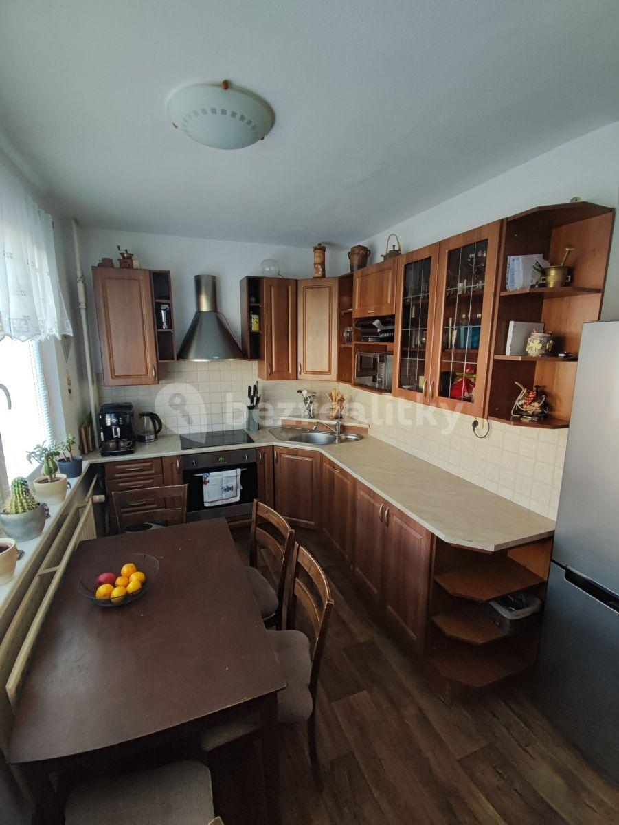 3 bedroom flat for sale, 70 m², Hrdinů, Liberec, Liberecký Region