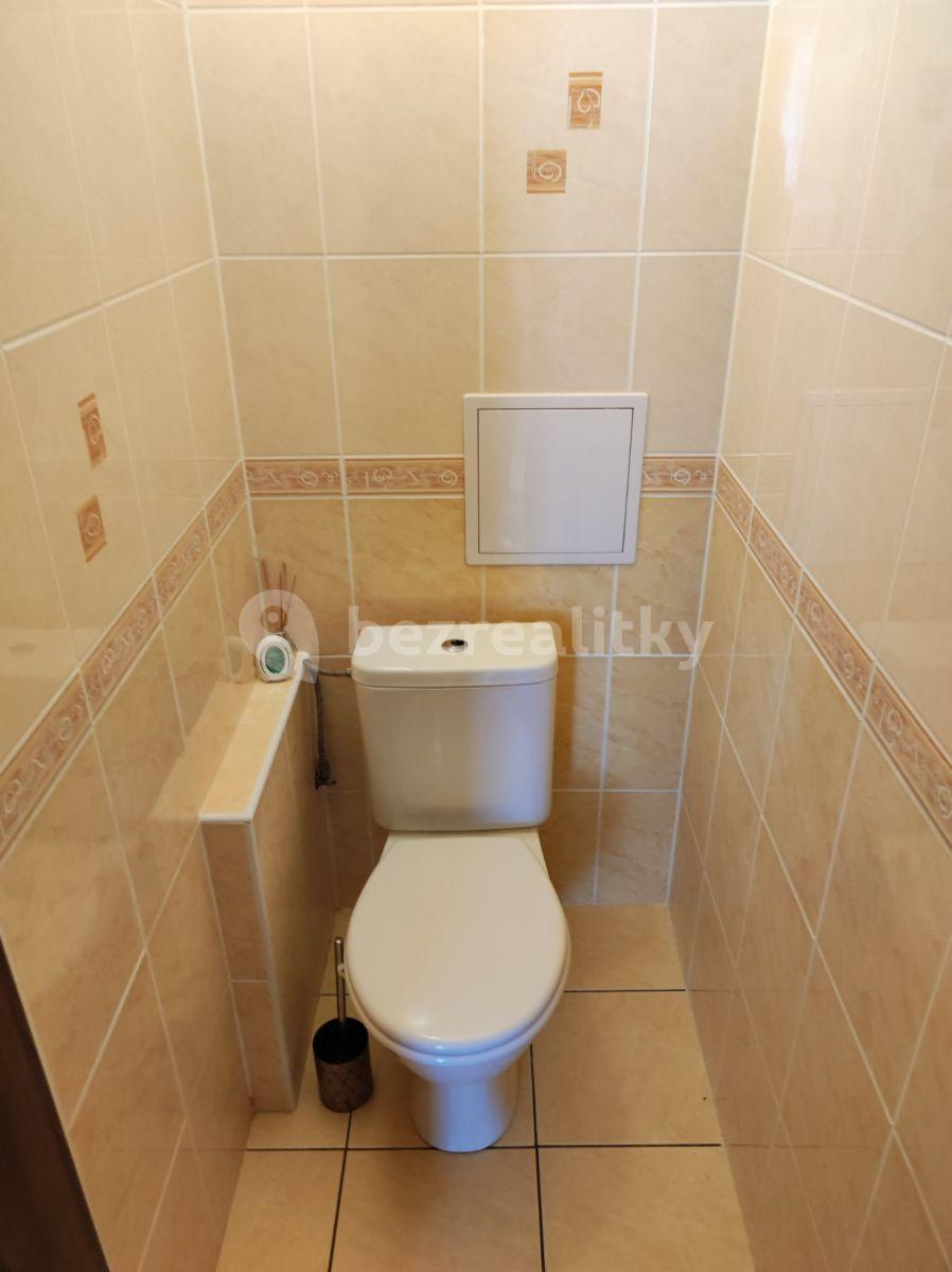 3 bedroom flat for sale, 70 m², Hrdinů, Liberec, Liberecký Region