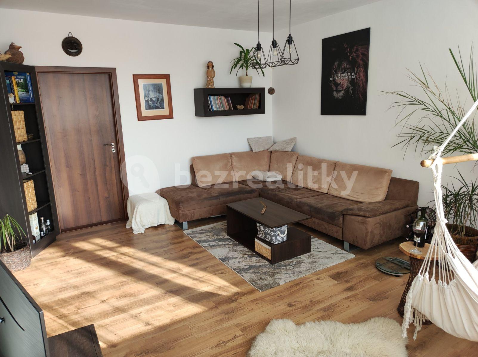 3 bedroom flat for sale, 70 m², Hrdinů, Liberec, Liberecký Region