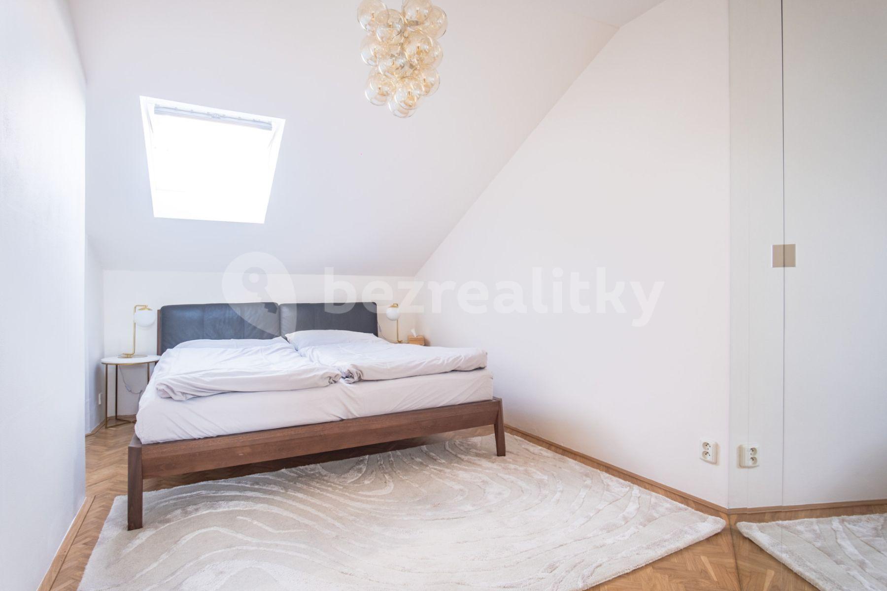 2 bedroom with open-plan kitchen flat to rent, 87 m², Ladova, Prague, Prague