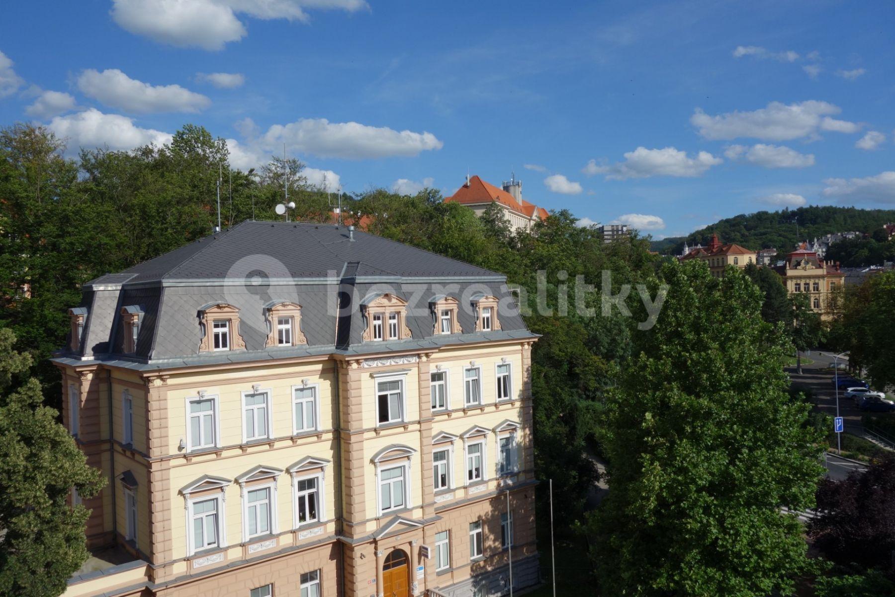 1 bedroom flat to rent, 47 m², nábřeží Jana Palacha, Karlovy Vary, Karlovarský Region