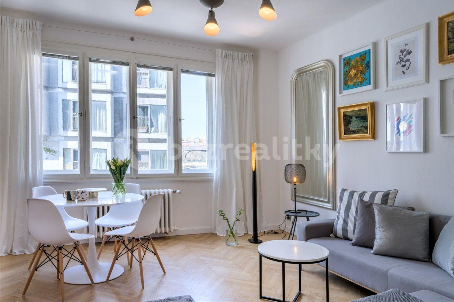 2 bedroom flat to rent, 52 m², Lodecká, Prague, Prague