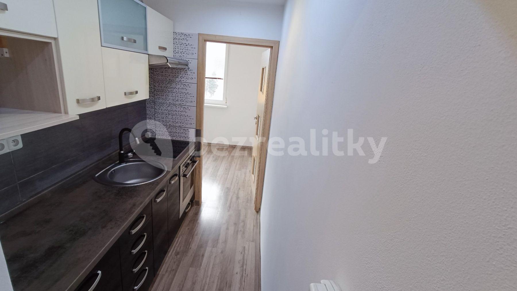 2 bedroom with open-plan kitchen flat for sale, 56 m², Kaplického, Liberec, Liberecký Region