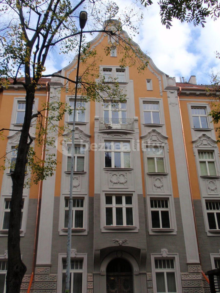 Studio flat to rent, 55 m², Čechova, Prague, Prague