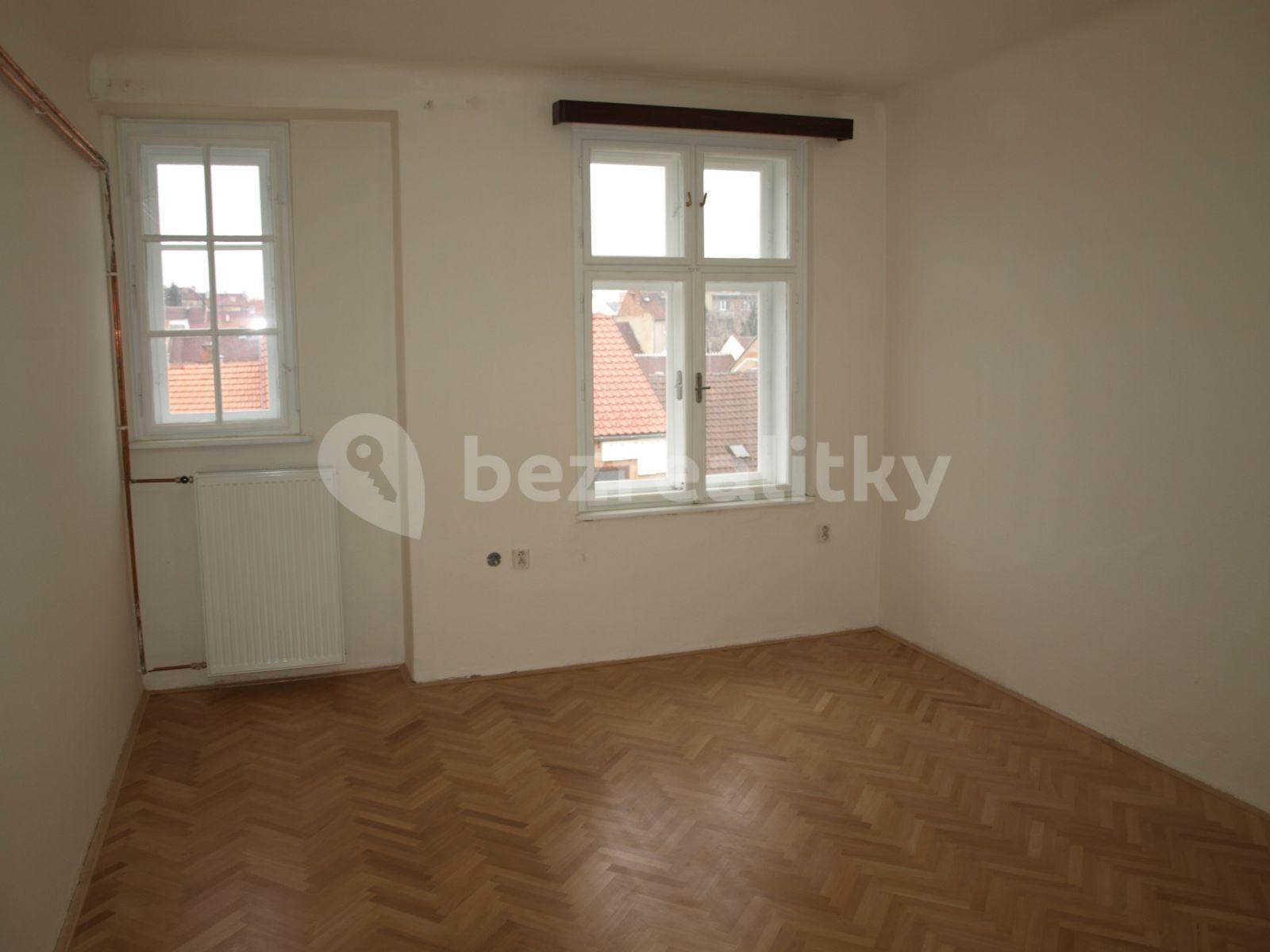 1 bedroom with open-plan kitchen flat to rent, 55 m², Dobrovského, Brno, Jihomoravský Region