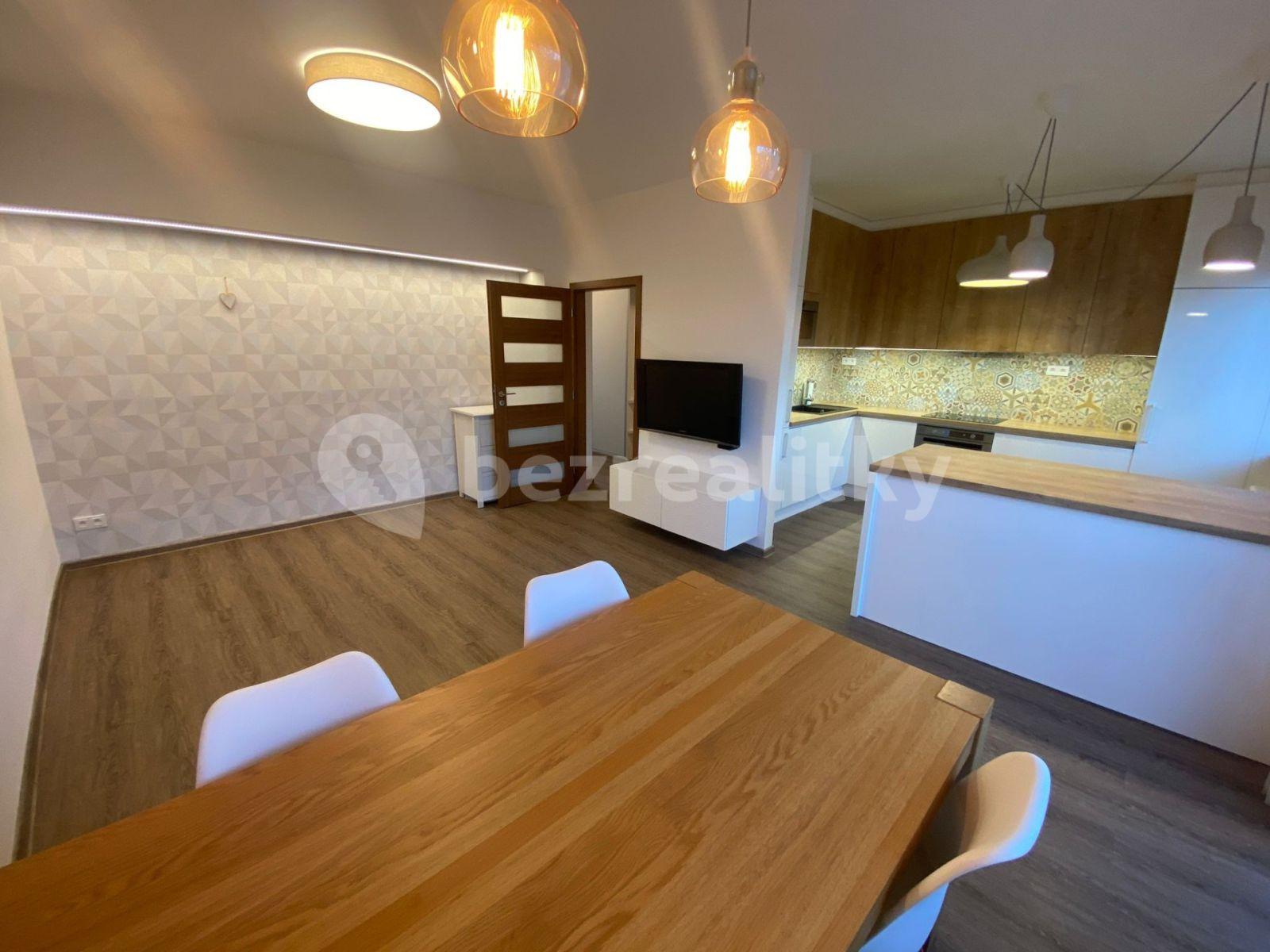 2 bedroom with open-plan kitchen flat for sale, 93 m², Budějovická, Jesenice, Středočeský Region