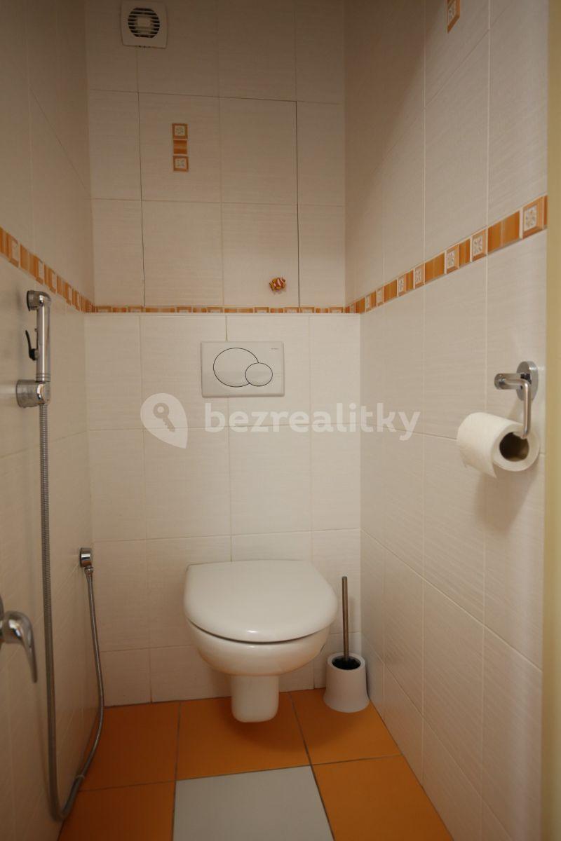 2 bedroom with open-plan kitchen flat for sale, 74 m², Plickova, Prague, Prague