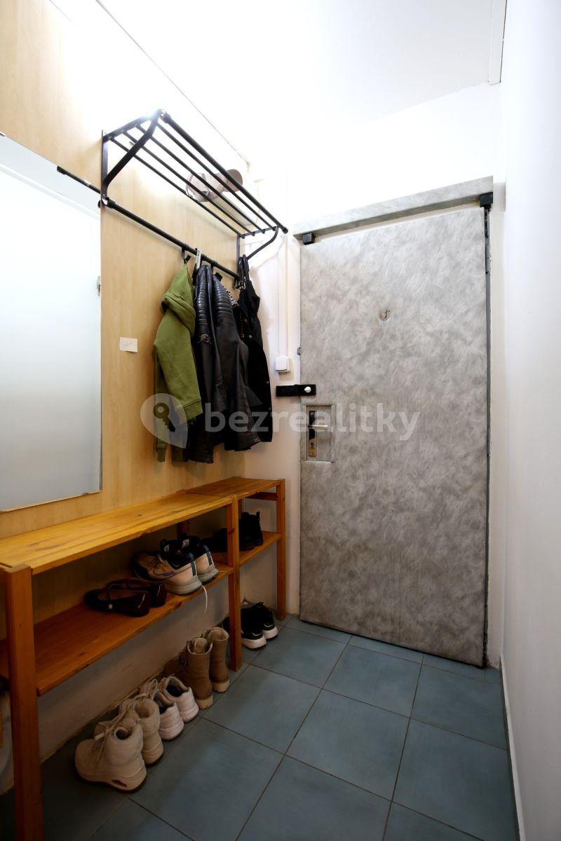 2 bedroom with open-plan kitchen flat for sale, 74 m², Plickova, Prague, Prague