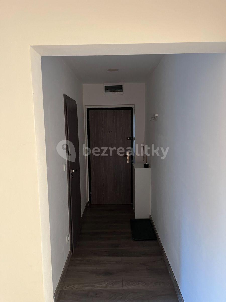 2 bedroom flat to rent, 64 m², Varenská, Ostrava, Moravskoslezský Region