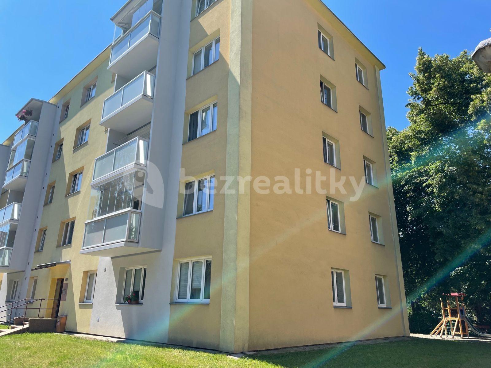 2 bedroom with open-plan kitchen flat for sale, 62 m², Čs. armády, Rožnov pod Radhoštěm, Zlínský Region