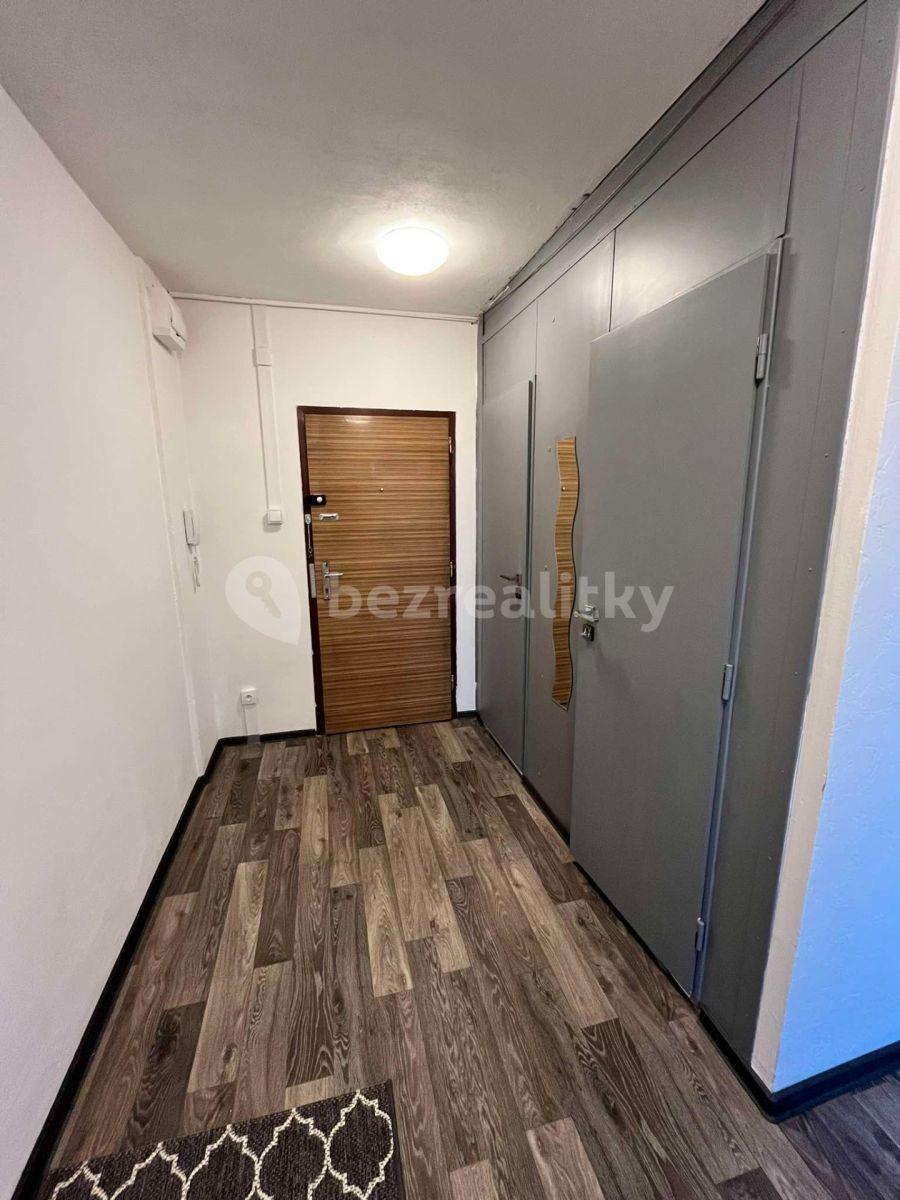 1 bedroom with open-plan kitchen flat to rent, 40 m², Švédská, Kladno, Středočeský Region