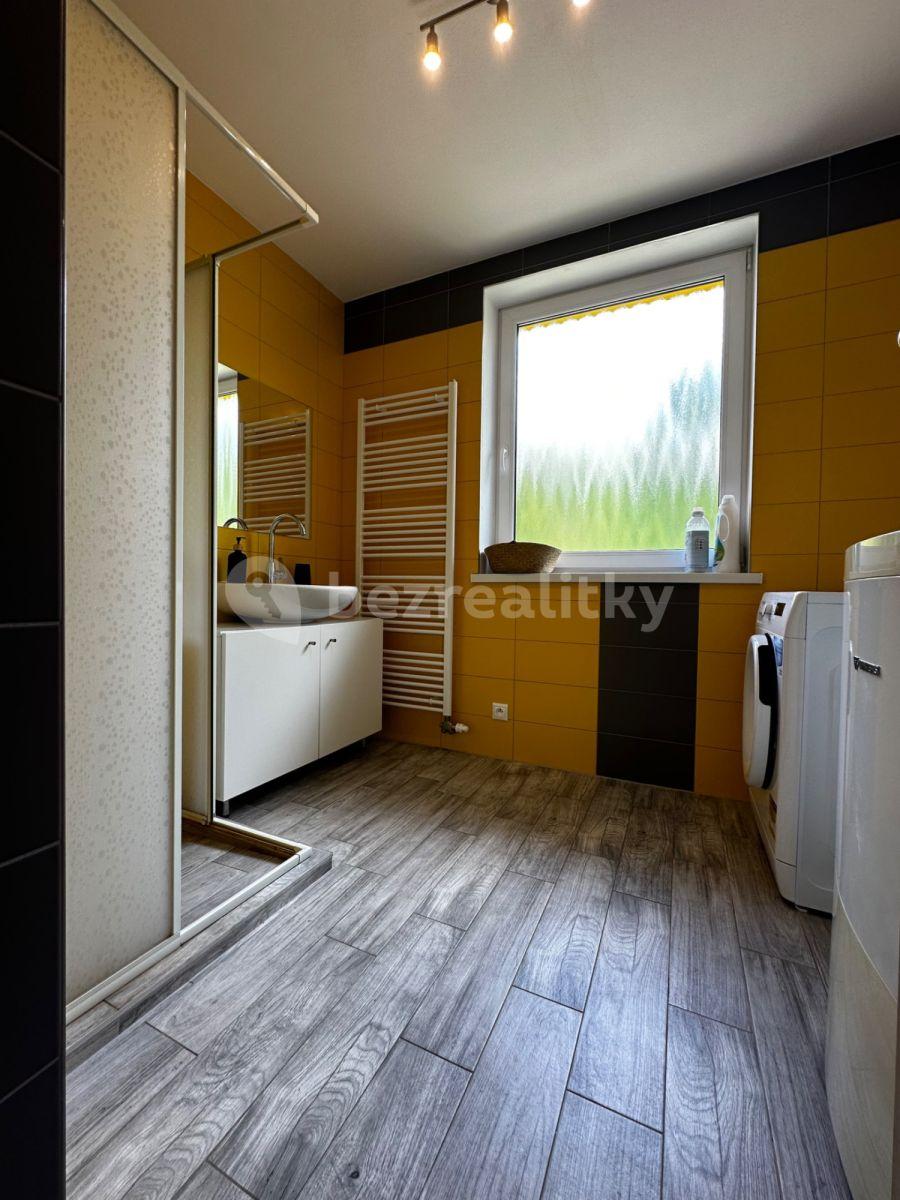 4 bedroom flat to rent, 150 m², Popradská, Veľká Lomnica, Prešovský Region