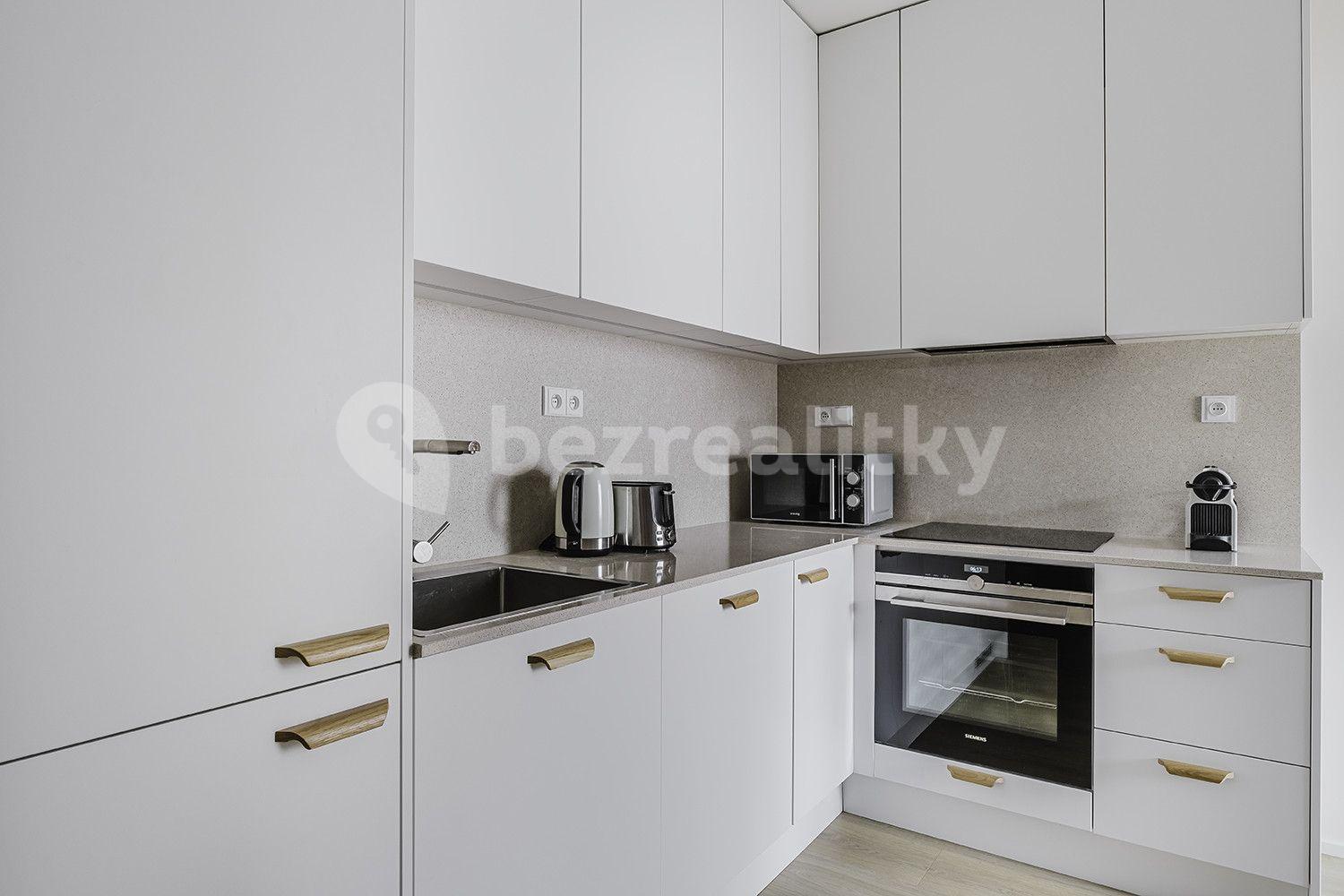 2 bedroom flat to rent, 58 m², U Pergamenky a, Prague, Prague