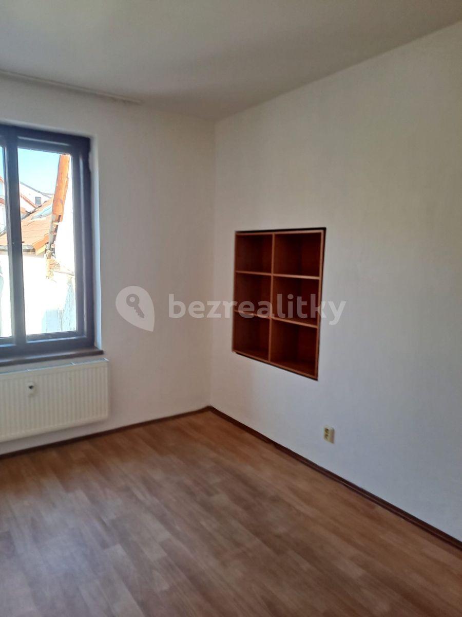 1 bedroom with open-plan kitchen flat to rent, 38 m², Kněžská, České Budějovice, Jihočeský Region