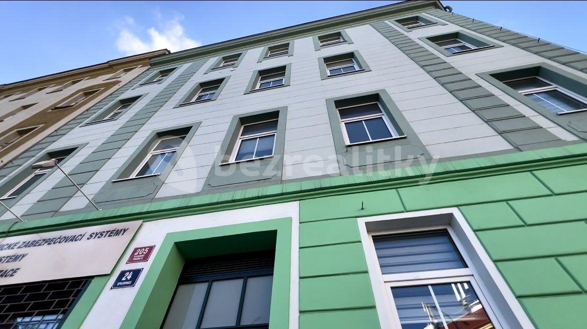 Studio flat for sale, 30 m², Vysočanské náměstí, Prague, Prague