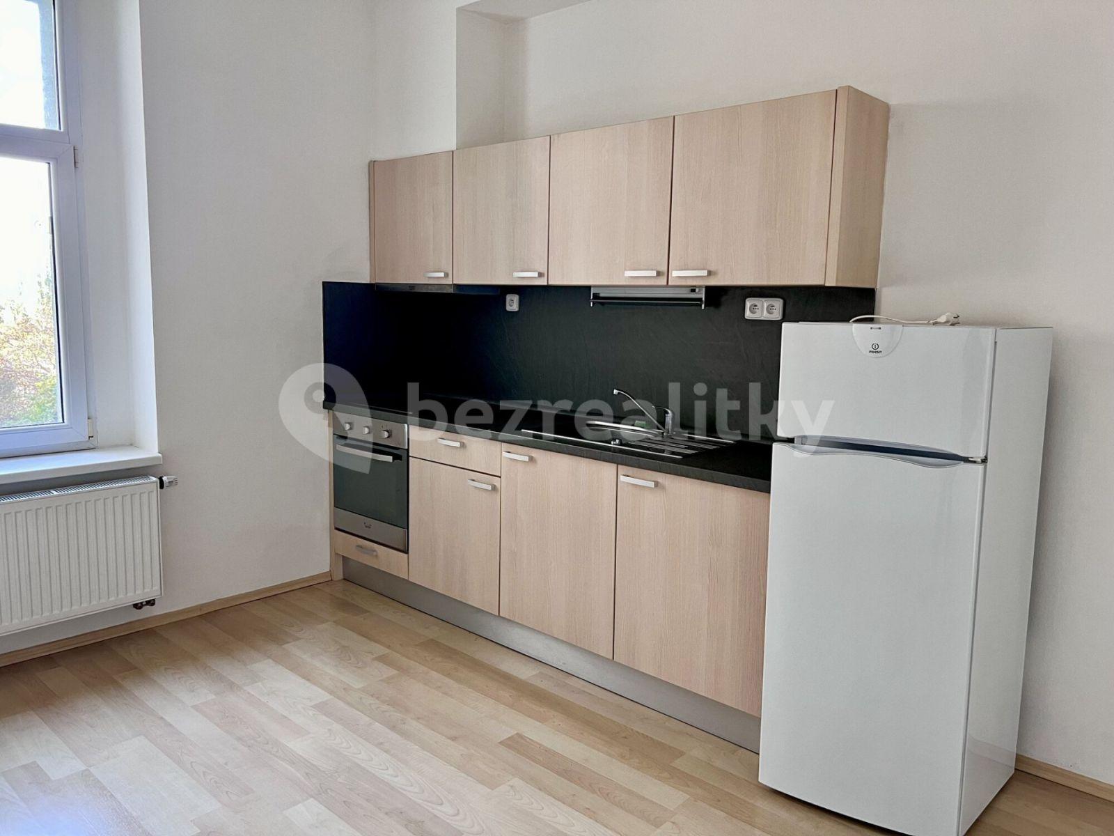 Studio flat for sale, 30 m², Vysočanské náměstí, Prague, Prague