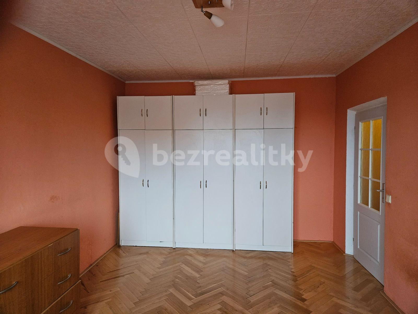 2 bedroom flat for sale, 58 m², Hutník, Veselí nad Moravou, Jihomoravský Region