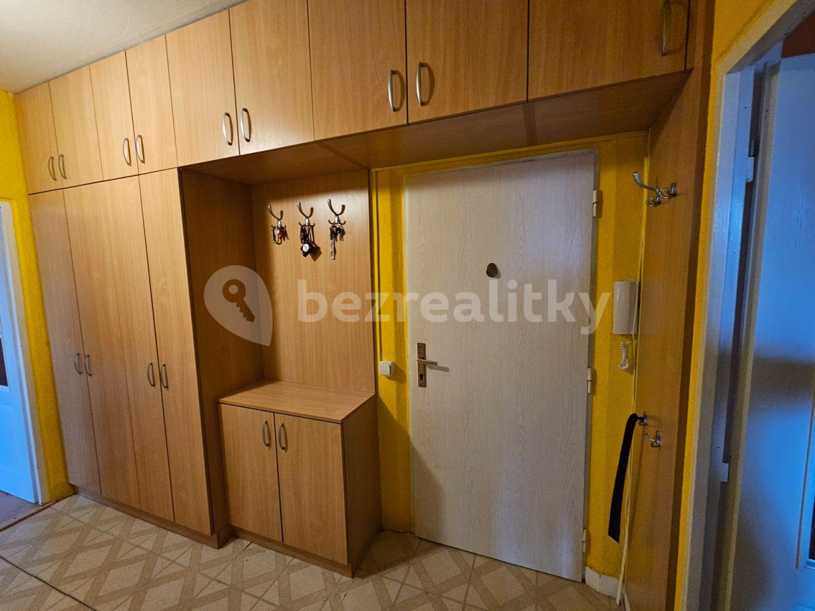 2 bedroom flat for sale, 58 m², Hutník, Veselí nad Moravou, Jihomoravský Region