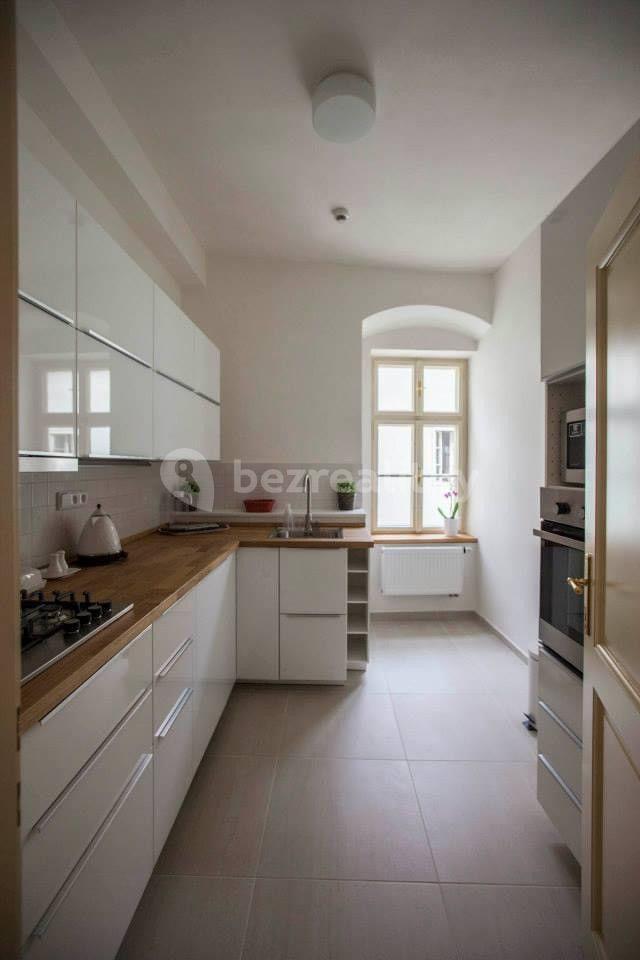 3 bedroom flat to rent, 130 m², Michalská, Prague, Prague