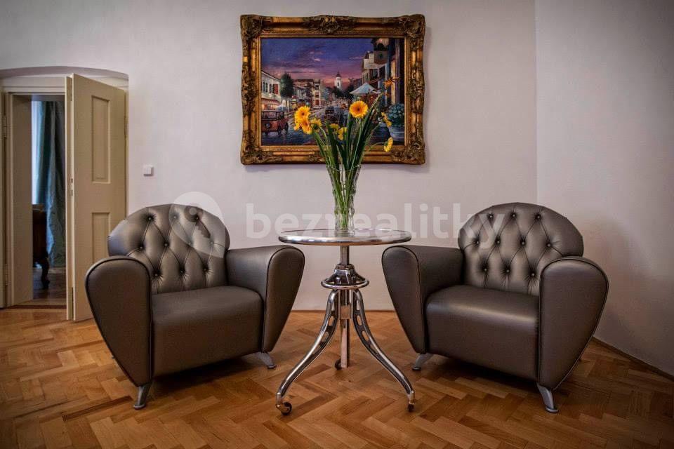 3 bedroom flat to rent, 130 m², Michalská, Prague, Prague