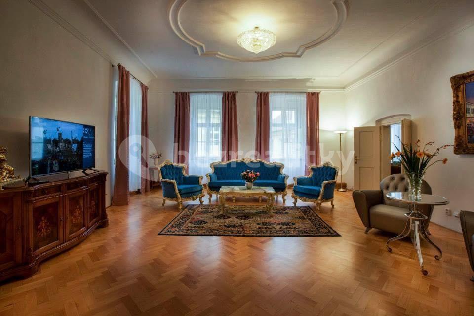 3 bedroom flat to rent, 130 m², Michalská, Prague, Prague