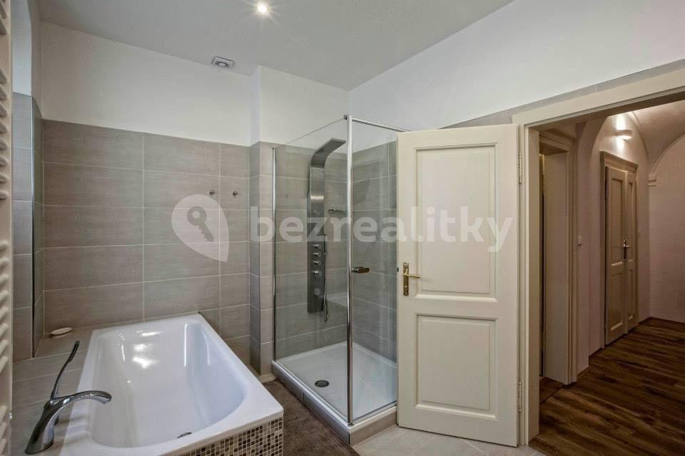 3 bedroom flat to rent, 130 m², Michalská, Prague, Prague