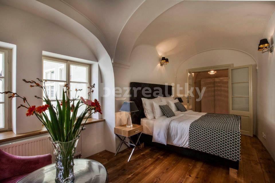 3 bedroom flat to rent, 130 m², Michalská, Prague, Prague