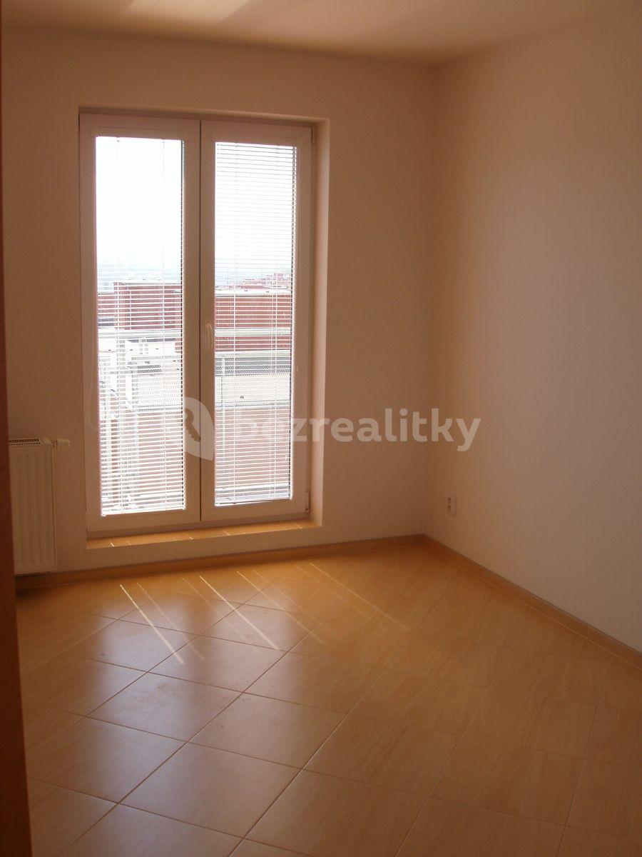 1 bedroom with open-plan kitchen flat to rent, 64 m², Pospíchalova, Prague, Prague