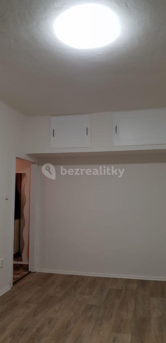 Studio flat to rent, 20 m², Edvarda Beneše, Příbram, Středočeský Region