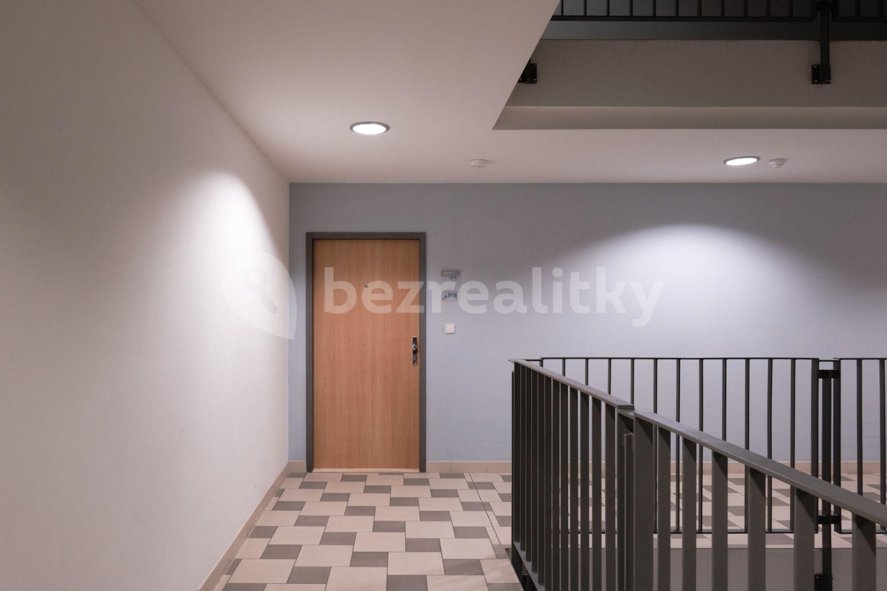 1 bedroom with open-plan kitchen flat for sale, 83 m², Na Maninách, Prague, Prague