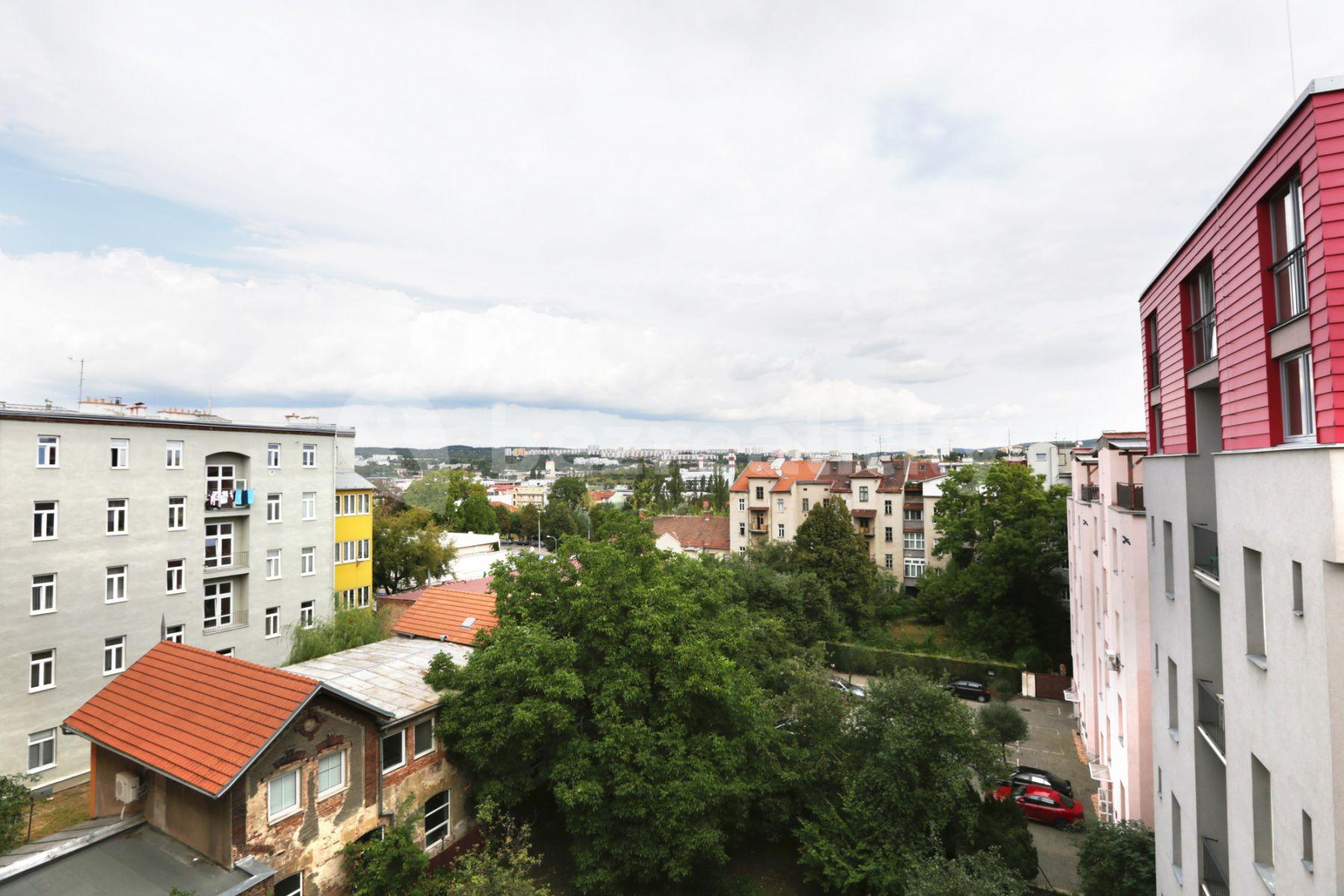 2 bedroom flat to rent, 57 m², Chaloupeckého náměstí, Brno, Jihomoravský Region