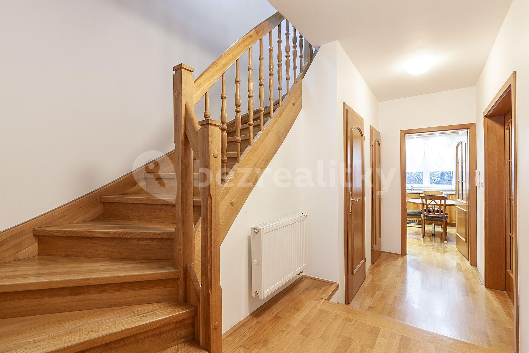 house for sale, 213 m², Plavínová, Prague, Prague