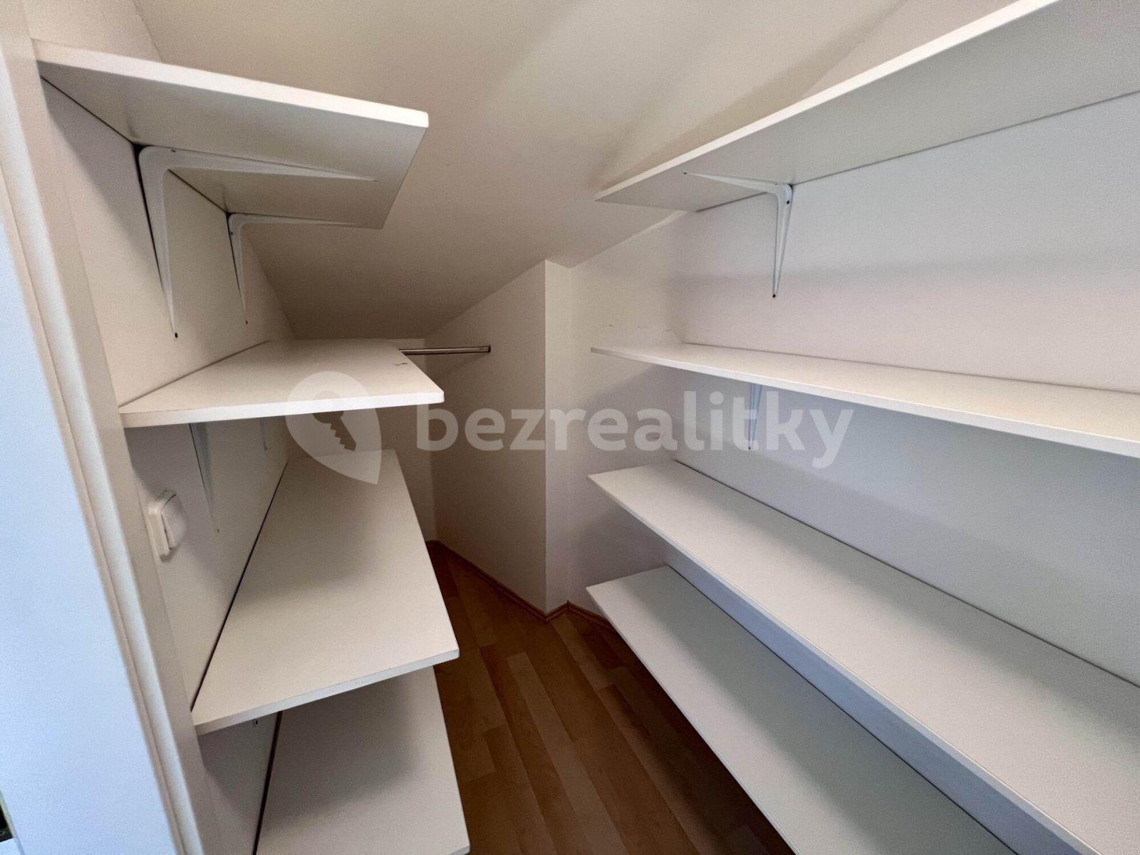 flat for sale, 116 m², Vysočanské náměstí, Prague, Prague