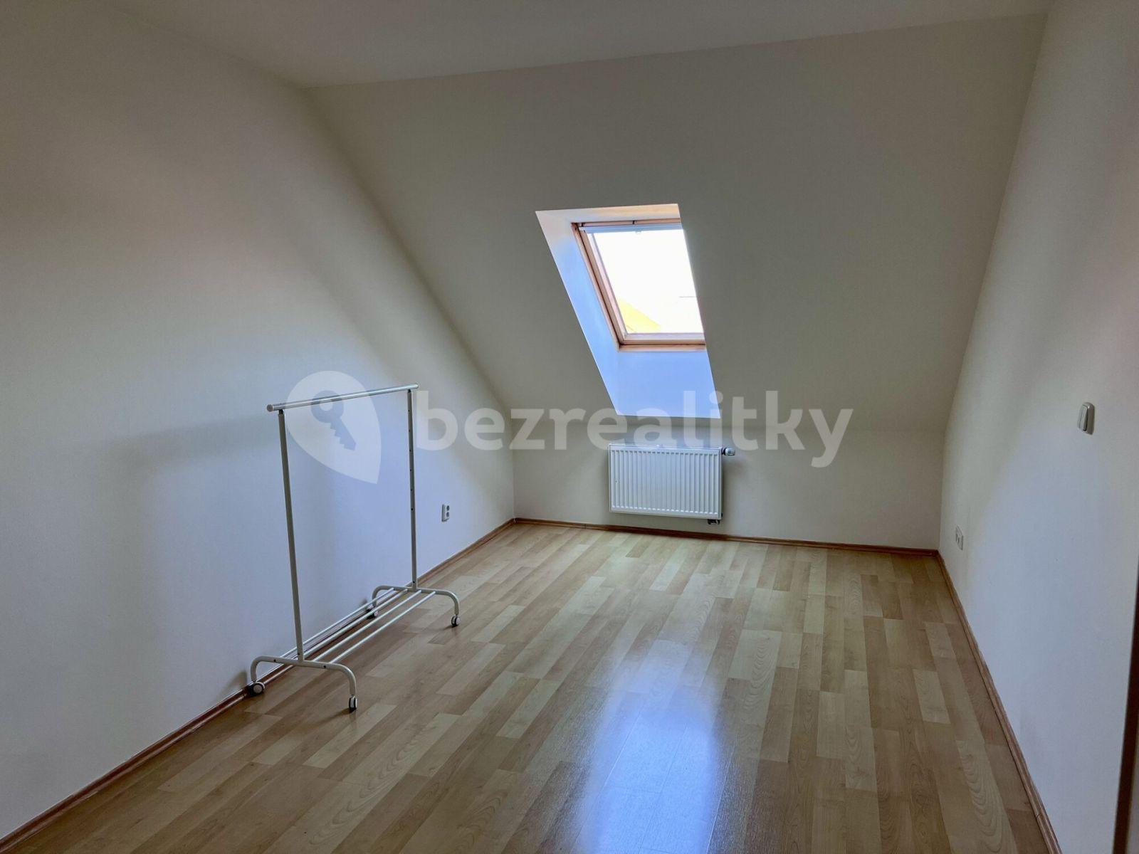 flat for sale, 116 m², Vysočanské náměstí, Prague, Prague