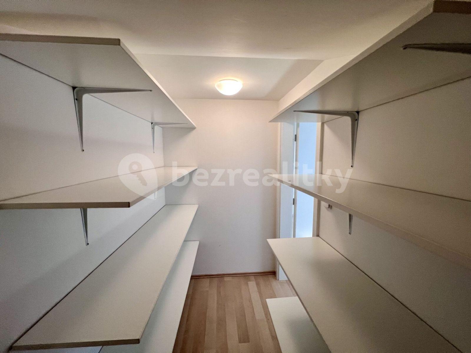 flat for sale, 116 m², Vysočanské náměstí, Prague, Prague