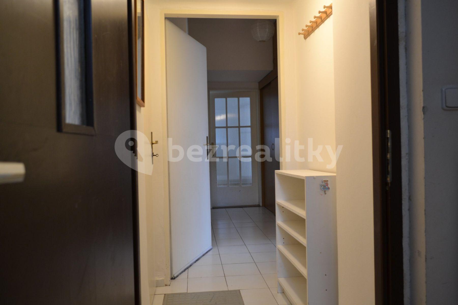 1 bedroom with open-plan kitchen flat to rent, 68 m², Pod Klaudiánkou, Prague, Prague