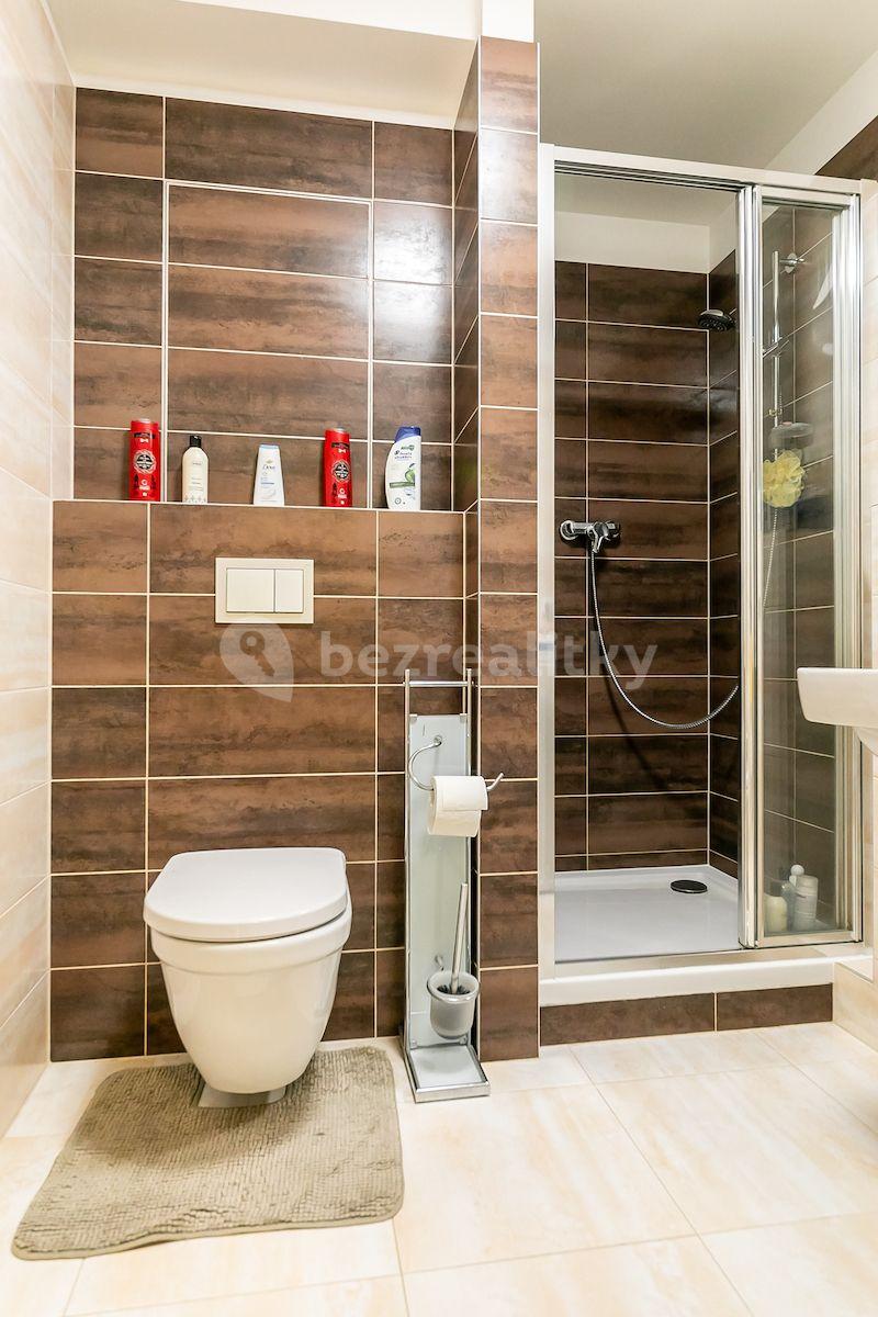 Studio flat for sale, 34 m², Oty Bubeníčka, Prague, Prague