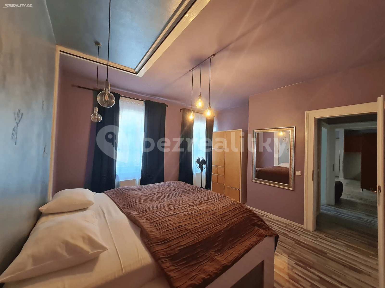 1 bedroom with open-plan kitchen flat to rent, 52 m², Truhlářská, Prague, Prague