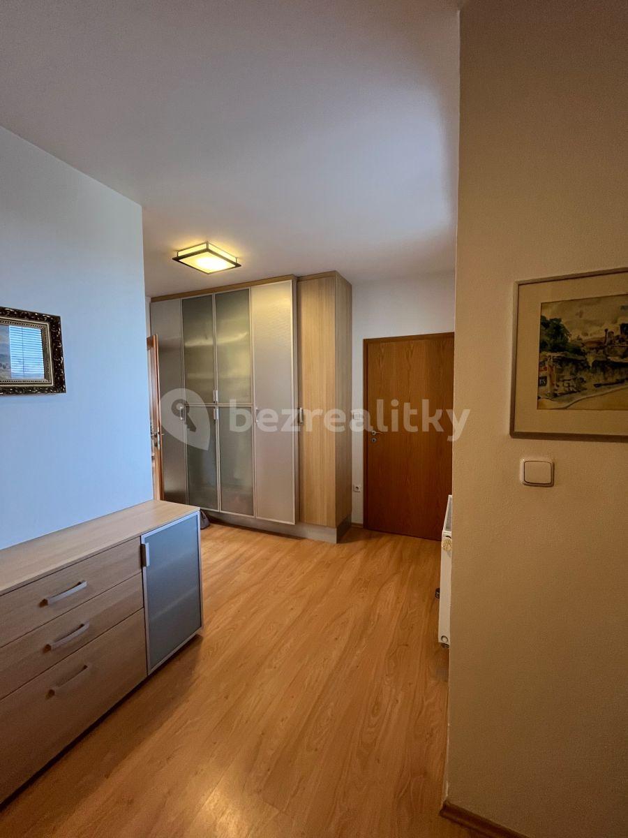 3 bedroom with open-plan kitchen flat for sale, 143 m², Čápkova, Brno, Jihomoravský Region