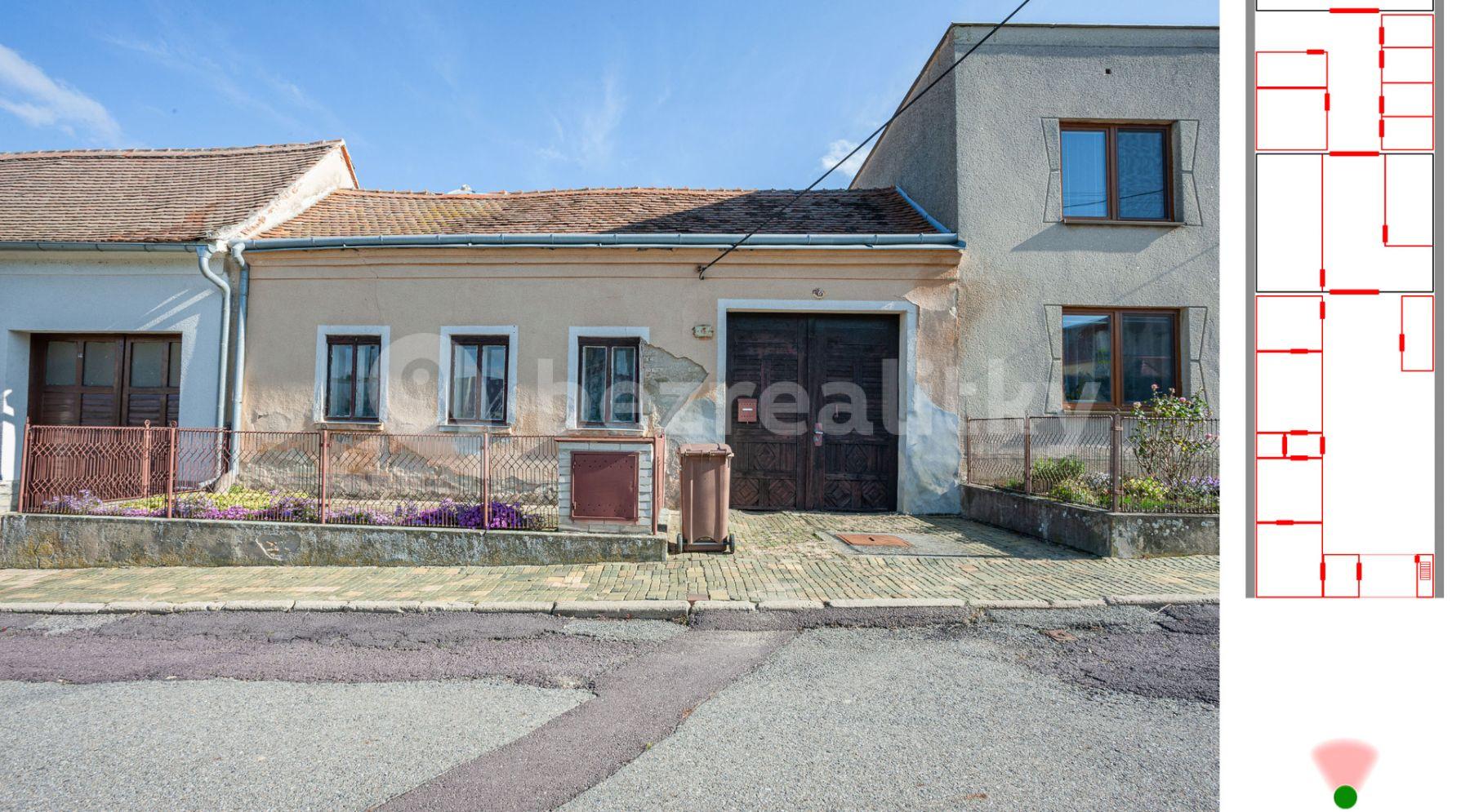 house for sale, 705 m², Znojmo, Jihomoravský Region